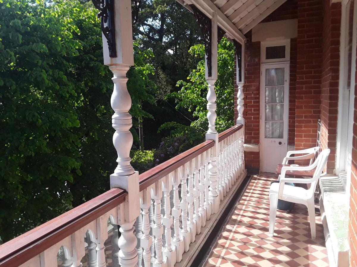 Отель Lincoln House Борнмут Экстерьер фото