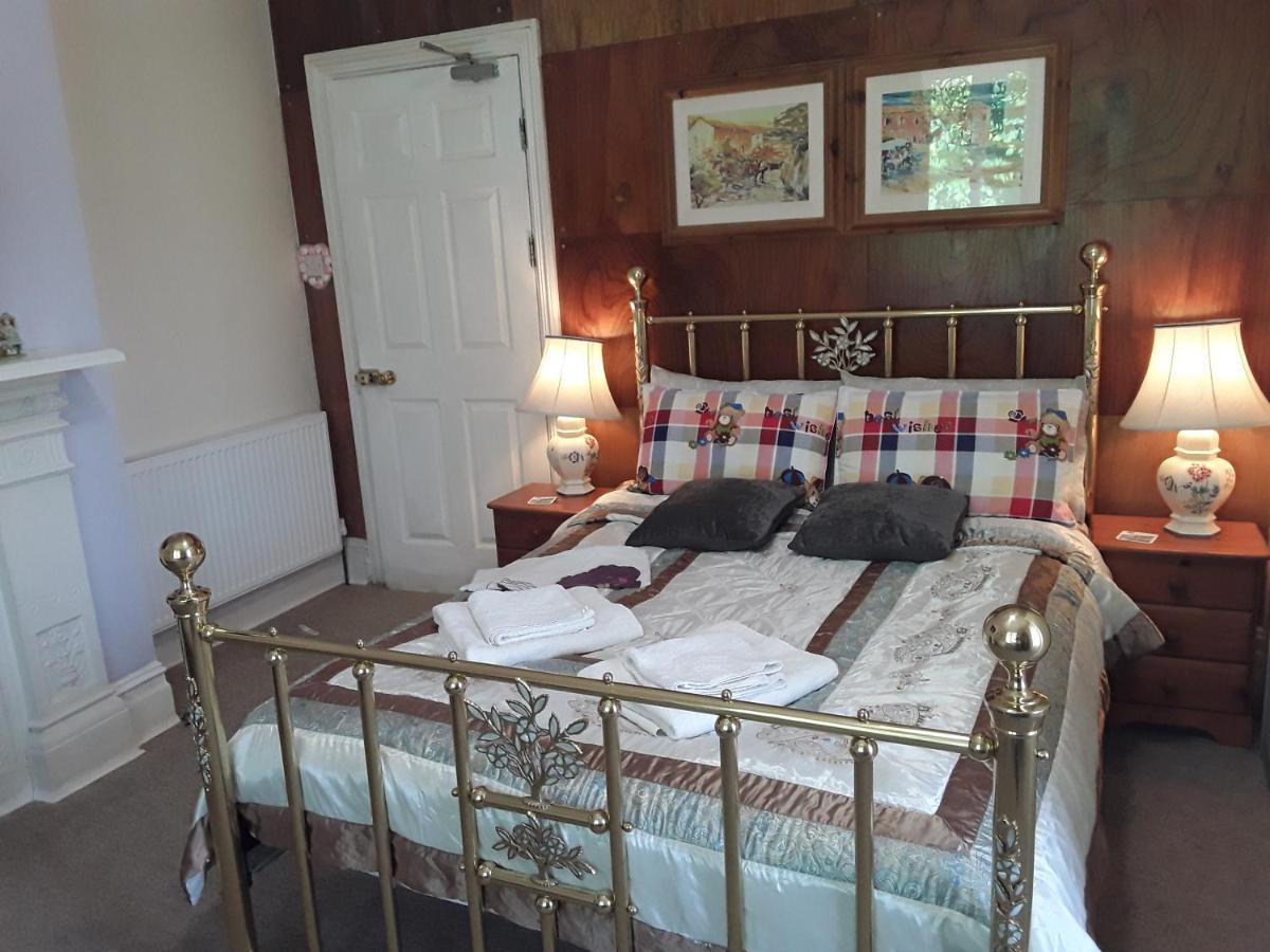 Отель Lincoln House Борнмут Экстерьер фото
