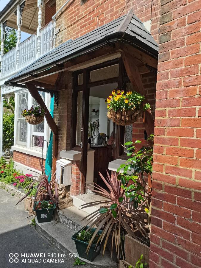 Отель Lincoln House Борнмут Экстерьер фото