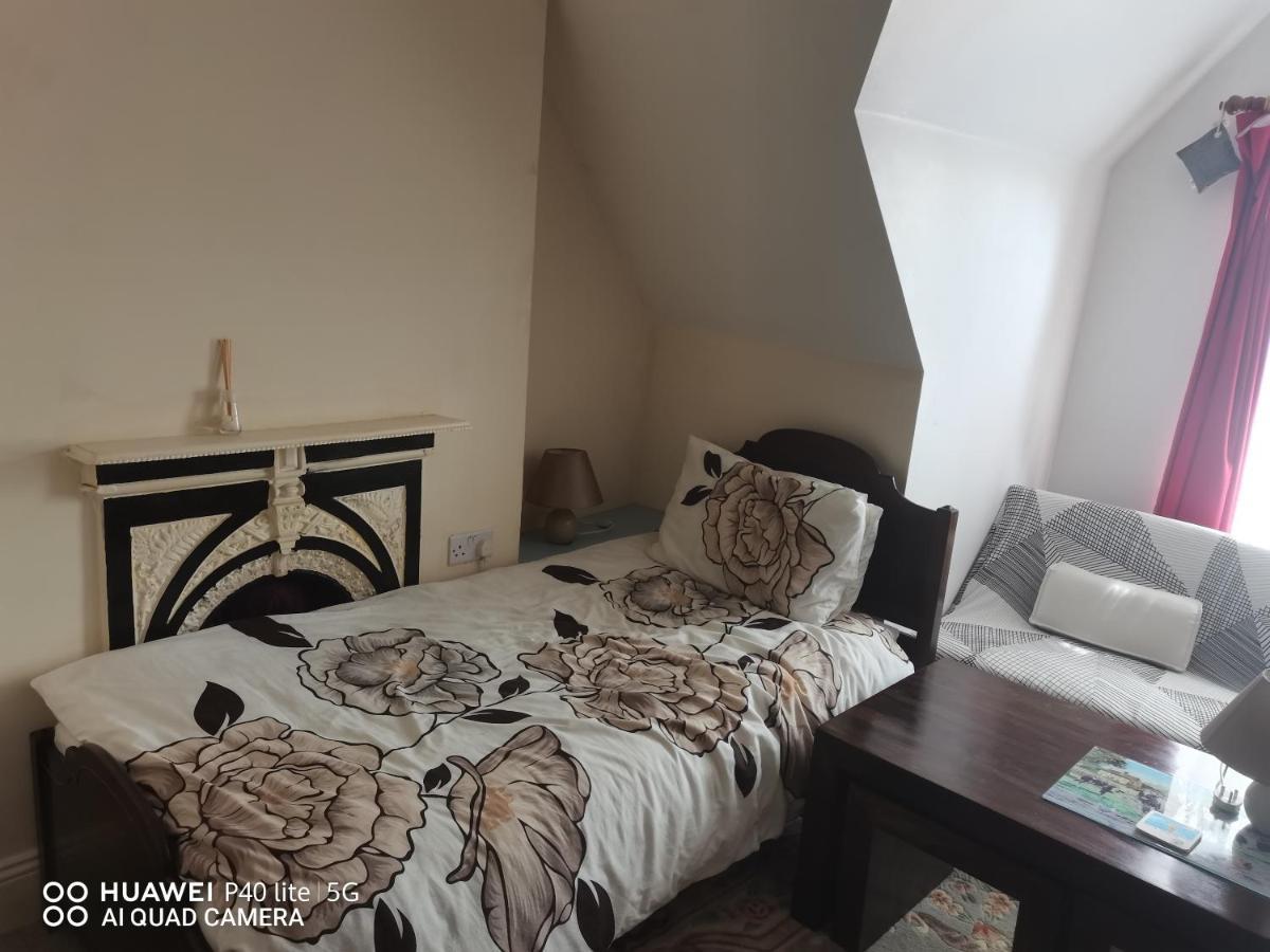 Отель Lincoln House Борнмут Экстерьер фото