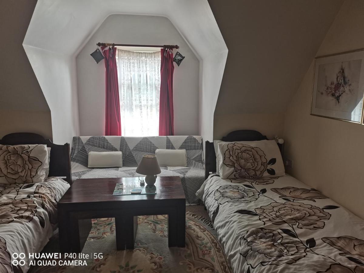Отель Lincoln House Борнмут Экстерьер фото